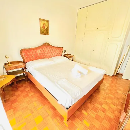 Apartment Centrale A 3 Min Dal Mare Con Parcheggio Gratis ☆☆☆☆☆ Emina *